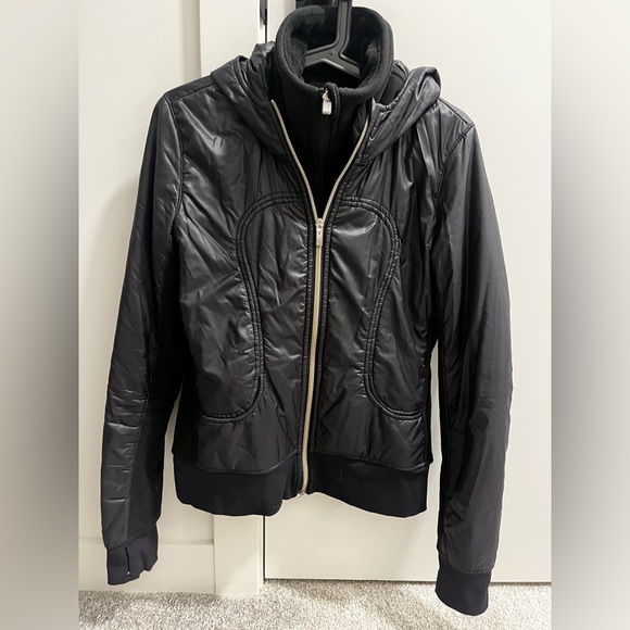 COPY - Lululemon Sweater, black, size 6 - Picture 2 of 2